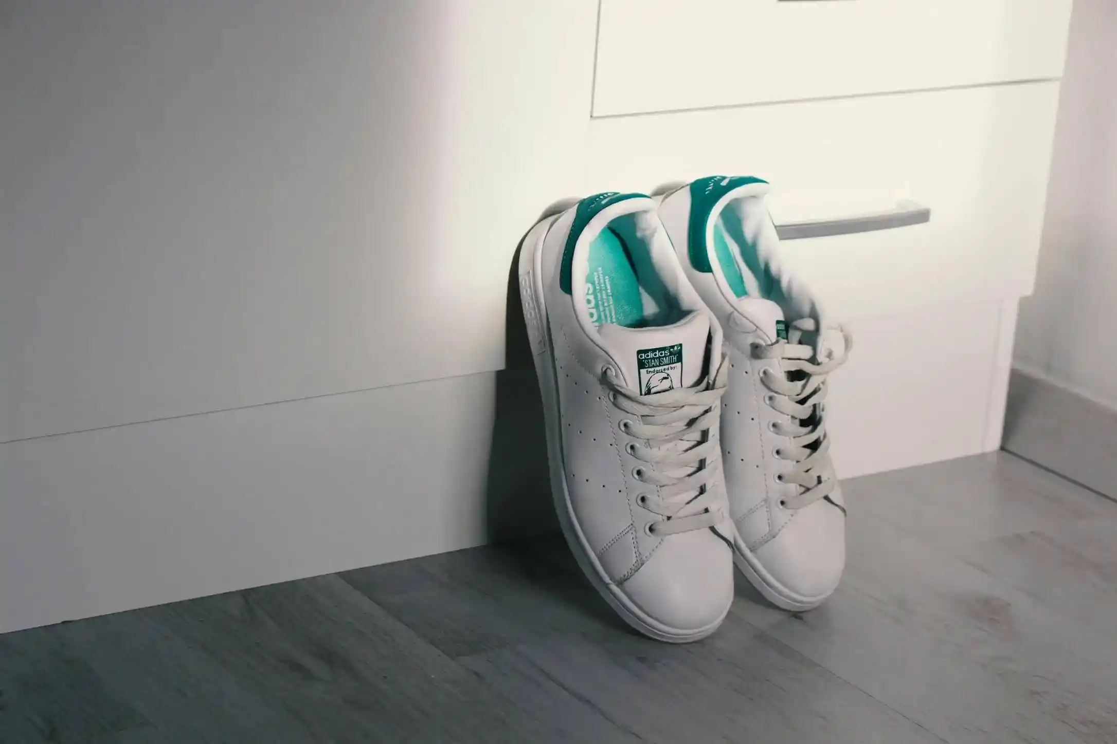 How to Keep Your White Sneakers Looking Brand New